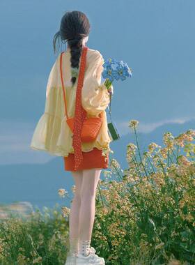 法式黄色防晒衬衫女春薄款减龄洋气娃娃衫初春独特漂亮泡泡袖上