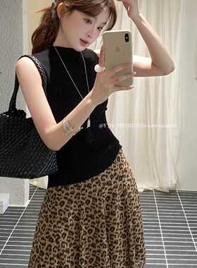 简约御姐风背心上衣+豹纹半身中裙两件套套装