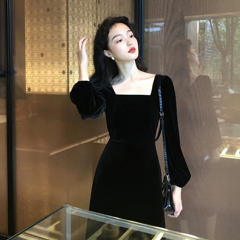 Hepburn's little black dress new French small dress celebrity little fragrance usually can wear a velvet dress for women in autumn and winter