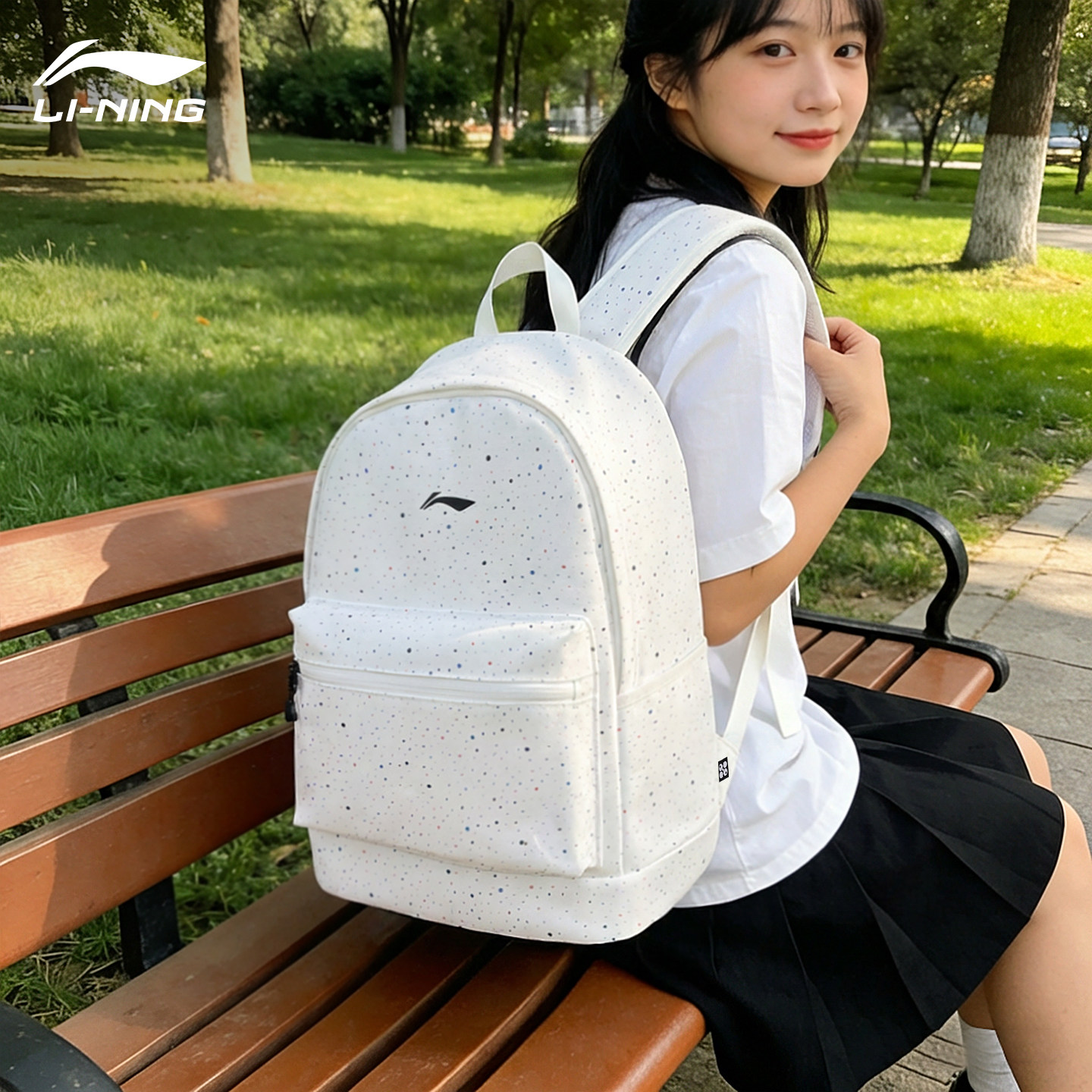李宁大容量学生满天星双肩包图片