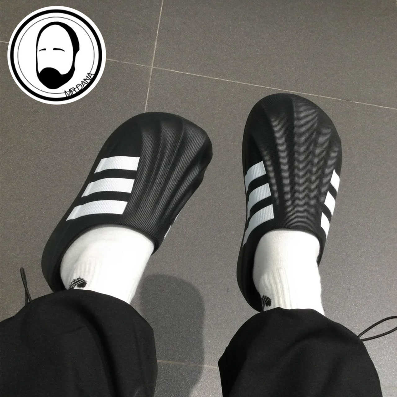 Adidas阿迪达斯SUPERSTAR MULE贝壳头穆勒半包拖鞋IG8277 IF6184 - 实物图