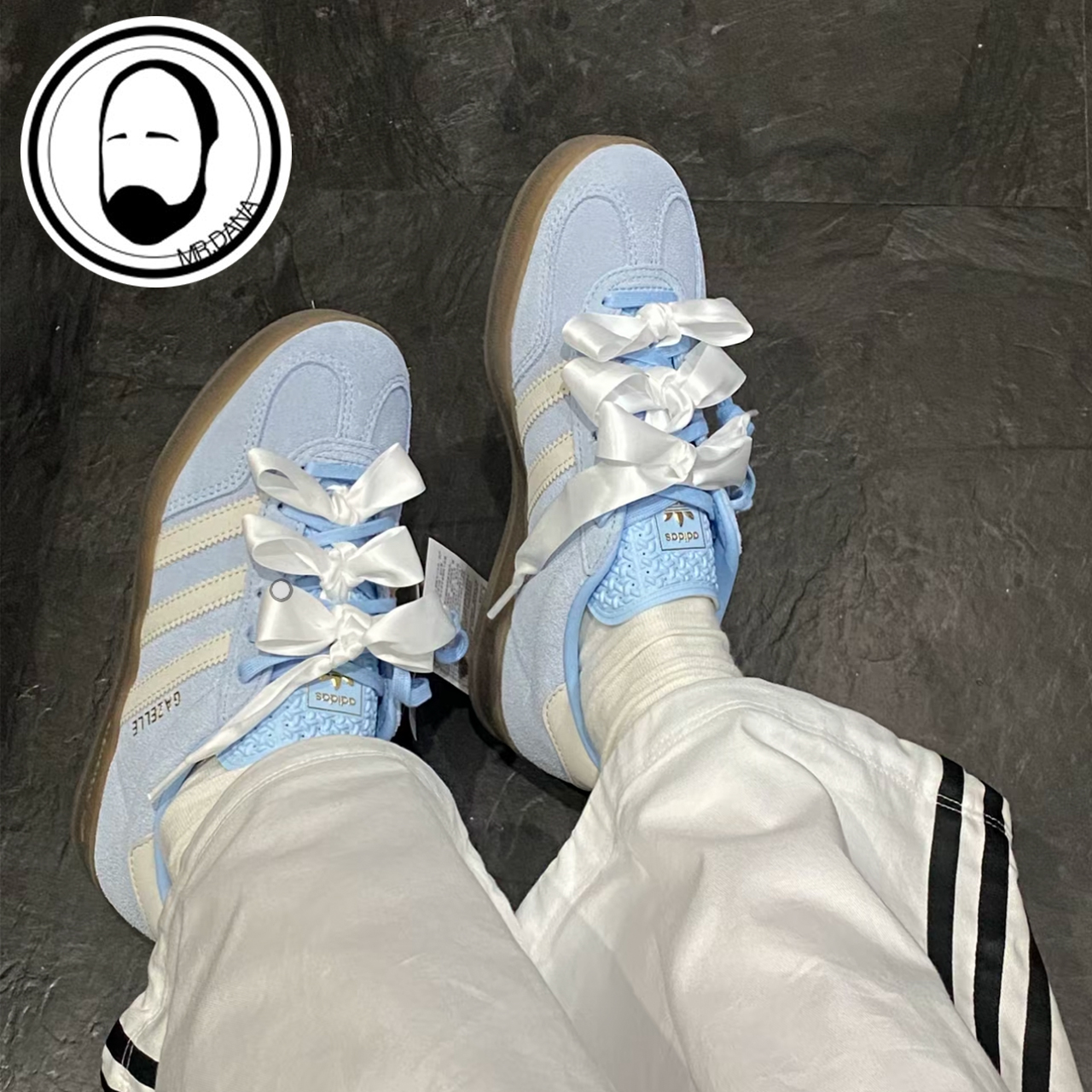 Adidas阿迪达斯 三叶草Gazelle女复古低帮休闲板鞋JI2716 JI2717