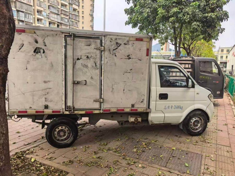 2月2日厦门闽DDS2699瑞驰牌轻型厢式货车网络拍卖公告