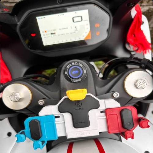 钱江赛600RS减震手机支导航