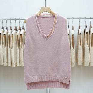 681 2025秋冬新款女士纯色马甲背心针织宽松大码无袖毛衣坎肩外套