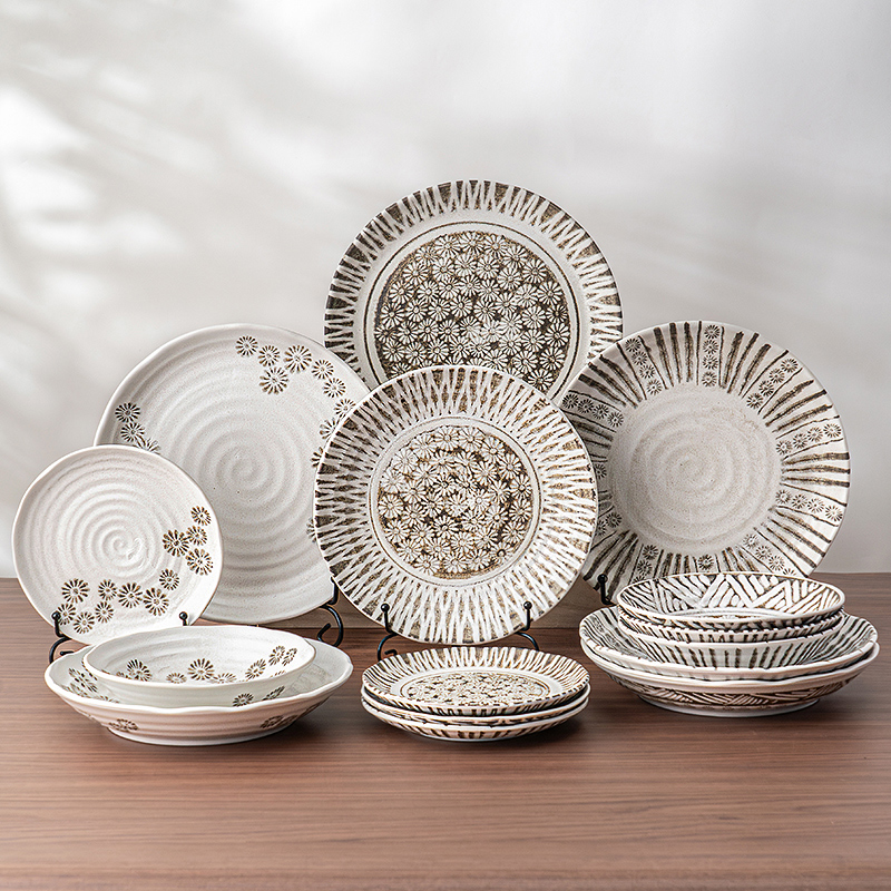 MinoYaki诧寂风浮雕陶瓷菜盘子