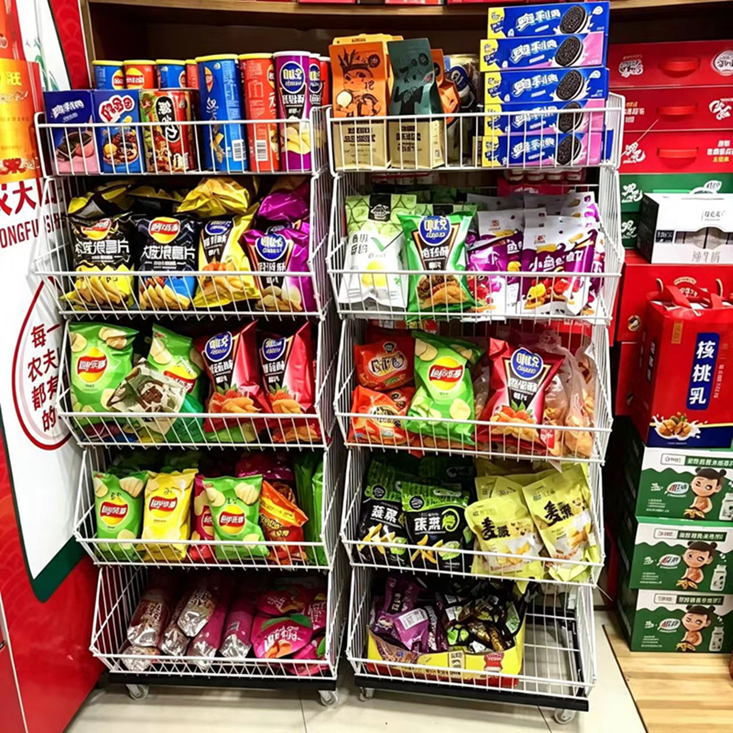 包邮斜口篮货架零食架面包架便利店药店促销架超市零食品货架带轮