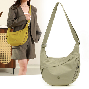 大容量斜挎包捷朗仕2025新款可颂月牙包时尚百搭牛津布单肩女士包