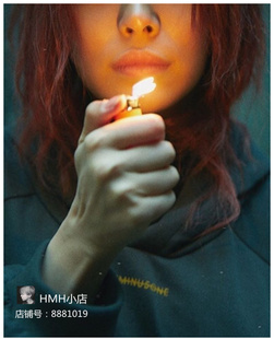 权志龙GD机场同款胸前金色pmo印花连帽宽松oversize男女秋款卫衣
