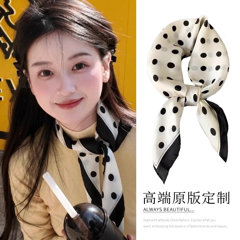 法式波点复古米白色真丝丝巾