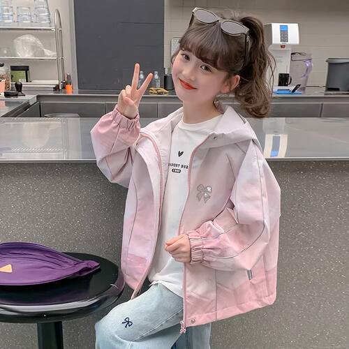 女童冲锋衣春秋款2026新款洋气童装小女孩薄上衣外穿儿童外套秋装