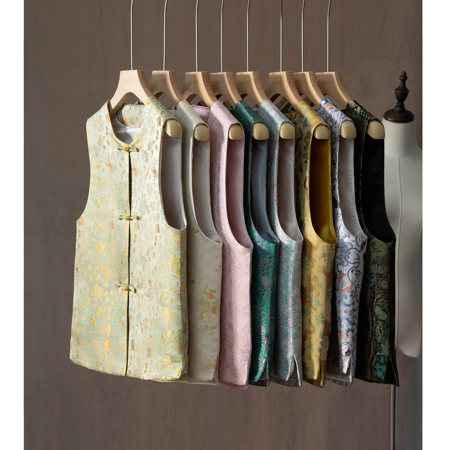 SILVIYE溯也 100%桑蚕丝国风宋锦提花非遗真丝马甲外套开衫背心女