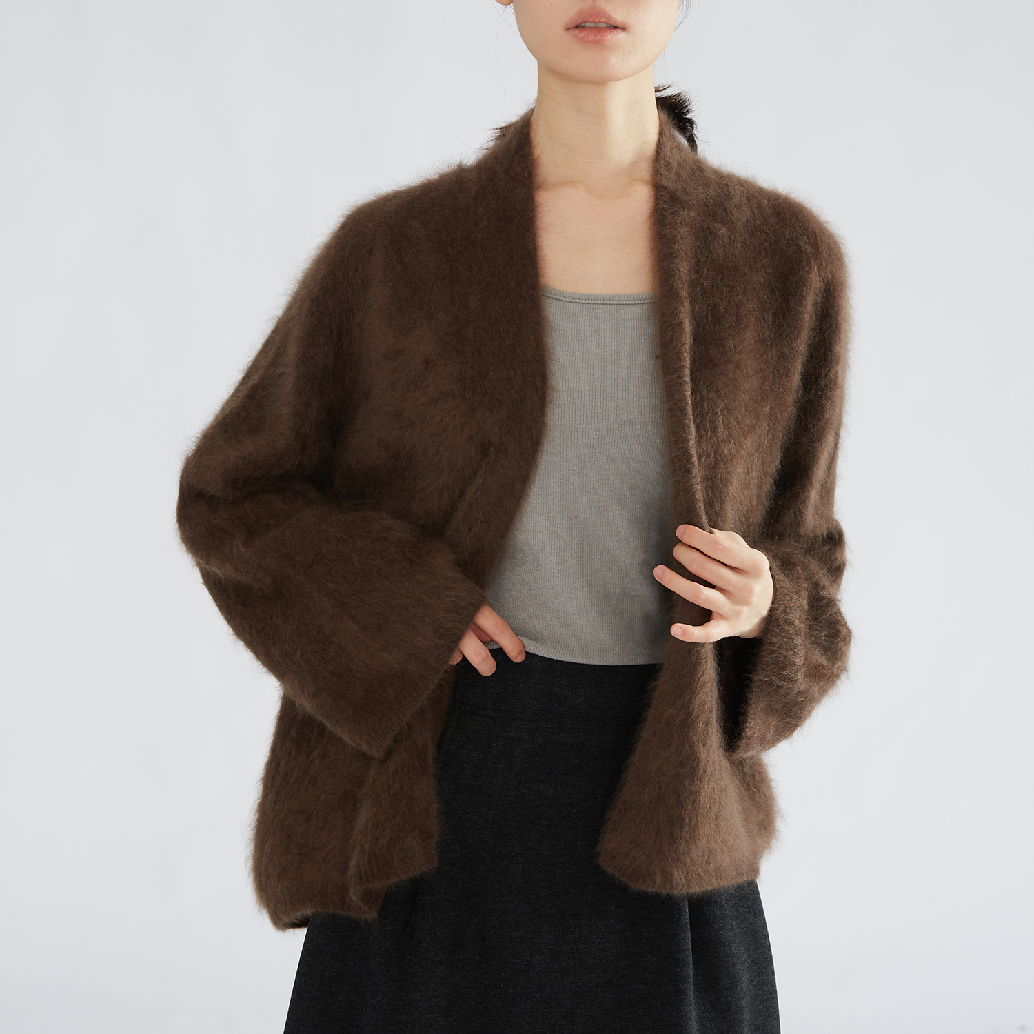 一丝牵 皇室拉绒 100山羊绒拉绒加厚开衫外套 贵气奢华慵懒风毛衣