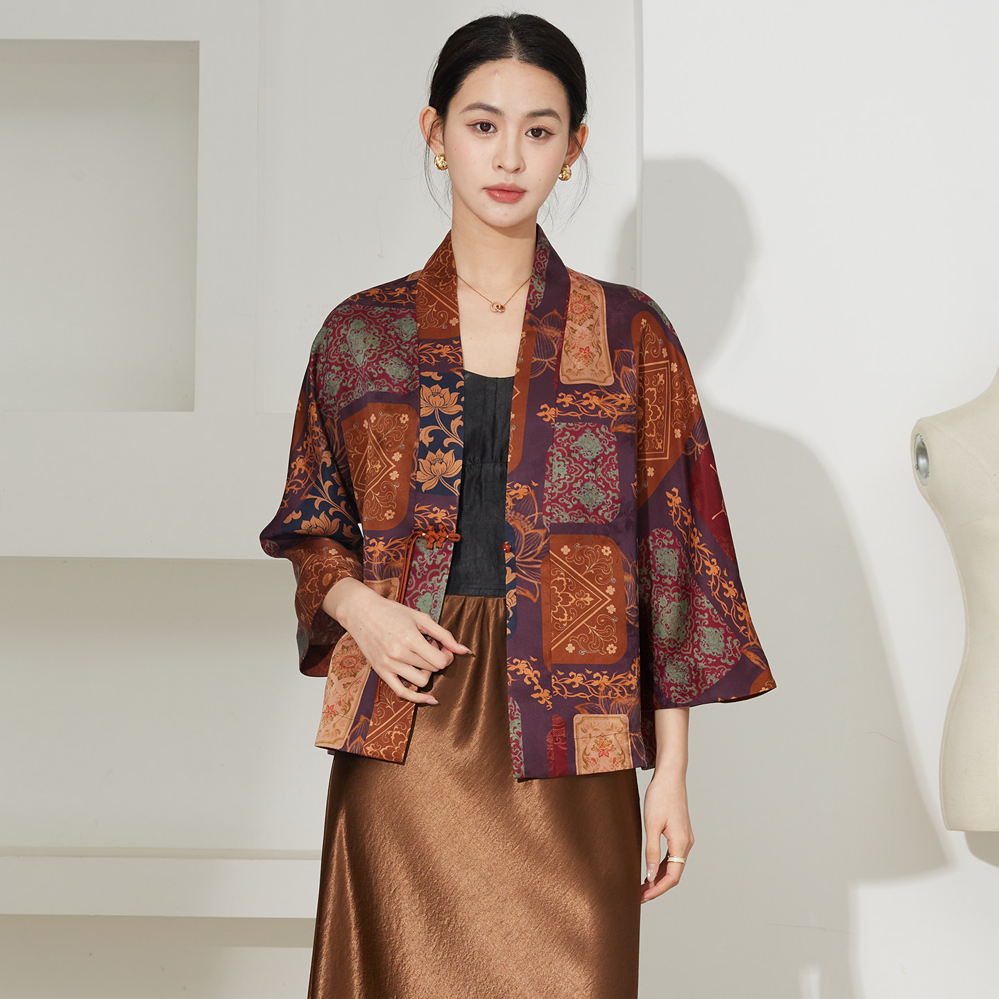 溯也双面穿100%桑蚕丝香云纱真丝国风宽袖无领茶服短外套上衣女