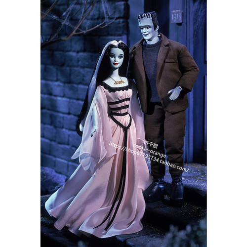 BARBIE娃娃芭比明斯特一家