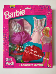 预 Barbie Gift Pack Fashion 68585-92 芭比衣服配件
