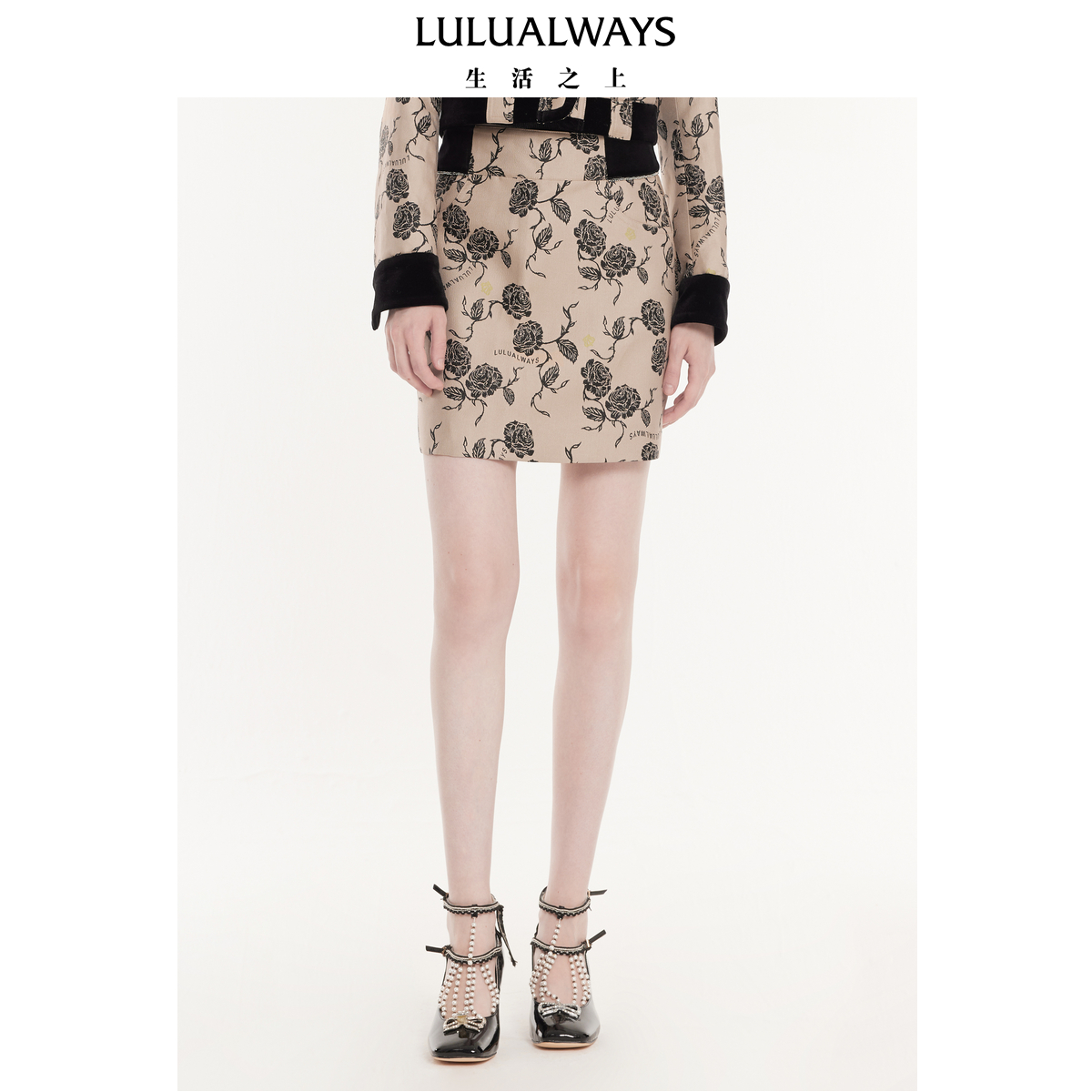 LULUALWAYS【商场同款】秋季新款简约通勤A字高腰短款半身裙女