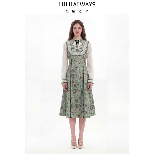 LULUALWAYS我爱露露26春季新款森系清新田园木耳领长款绿色连衣裙
