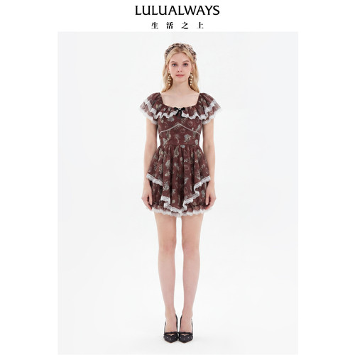 LULUALWAYS我爱露露26夏季复古甜美俏皮方领荷叶边酱红收腰小上衣