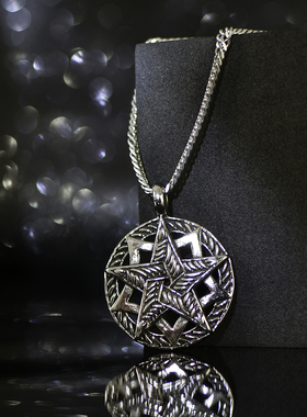 钛钢暗黑风潮男不掉色项链毛衣链