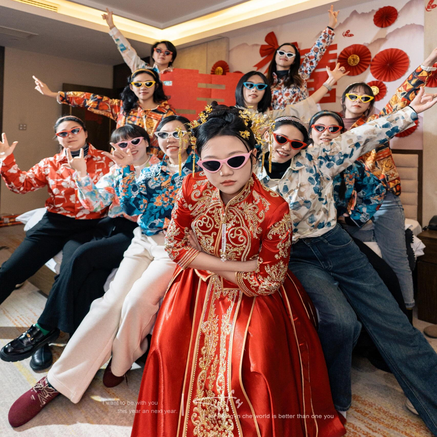 80年代复古港风花衬衫男女同款