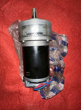 SANYODENKI D8G-516 雷达电机 未使用船备件全新原装拍前请询价