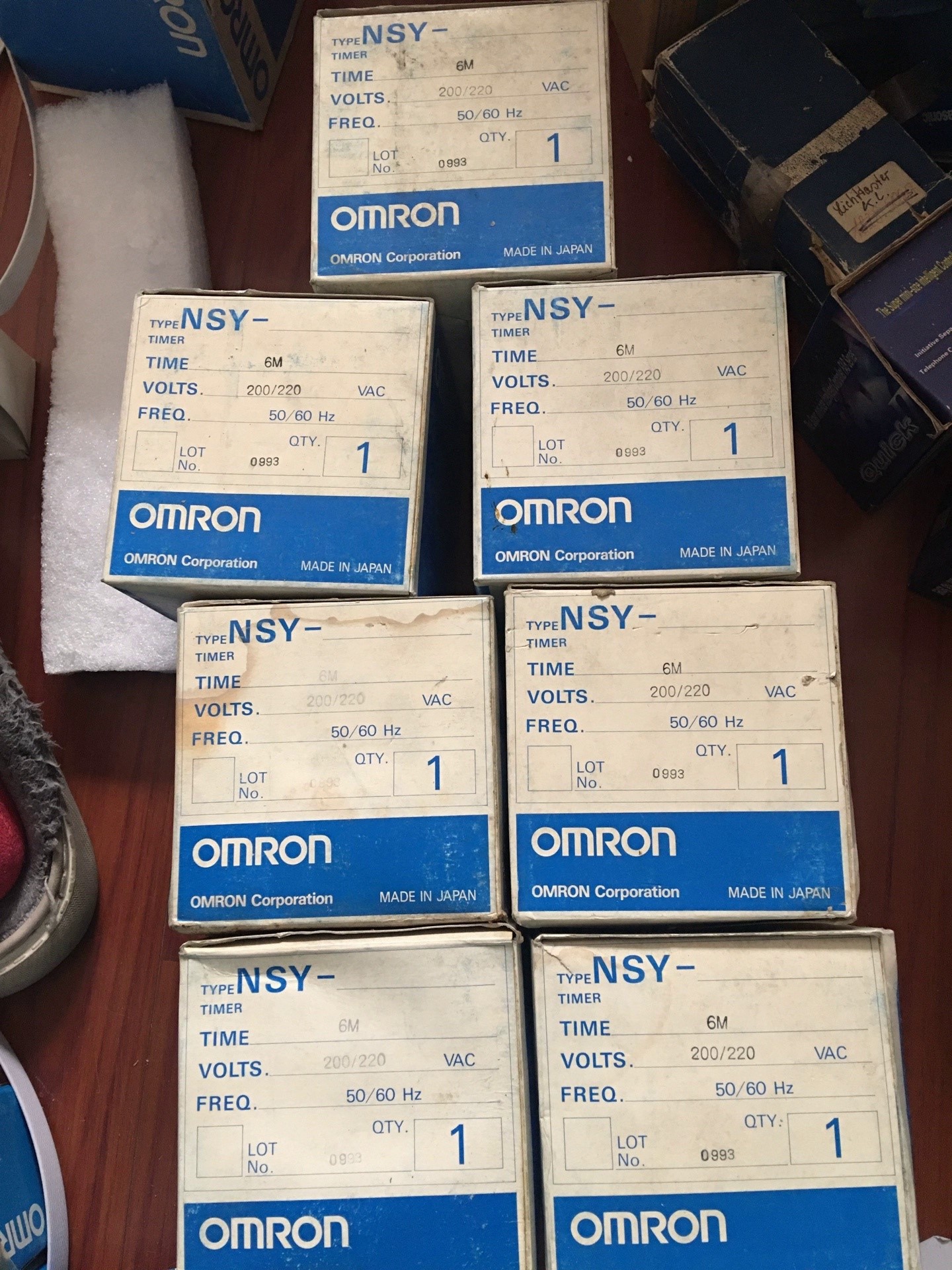 日本制OMRON电动式时间继电器NSY 0-6M 220V全新原装拍前请询