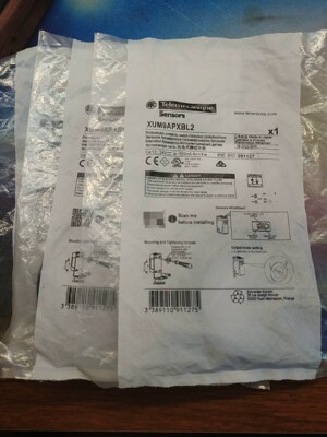 施耐德光电开关XUM9APCNL2全新原装拍前请询价