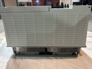 7045全新原装 三菱驱动器 拍前请询价 MDS