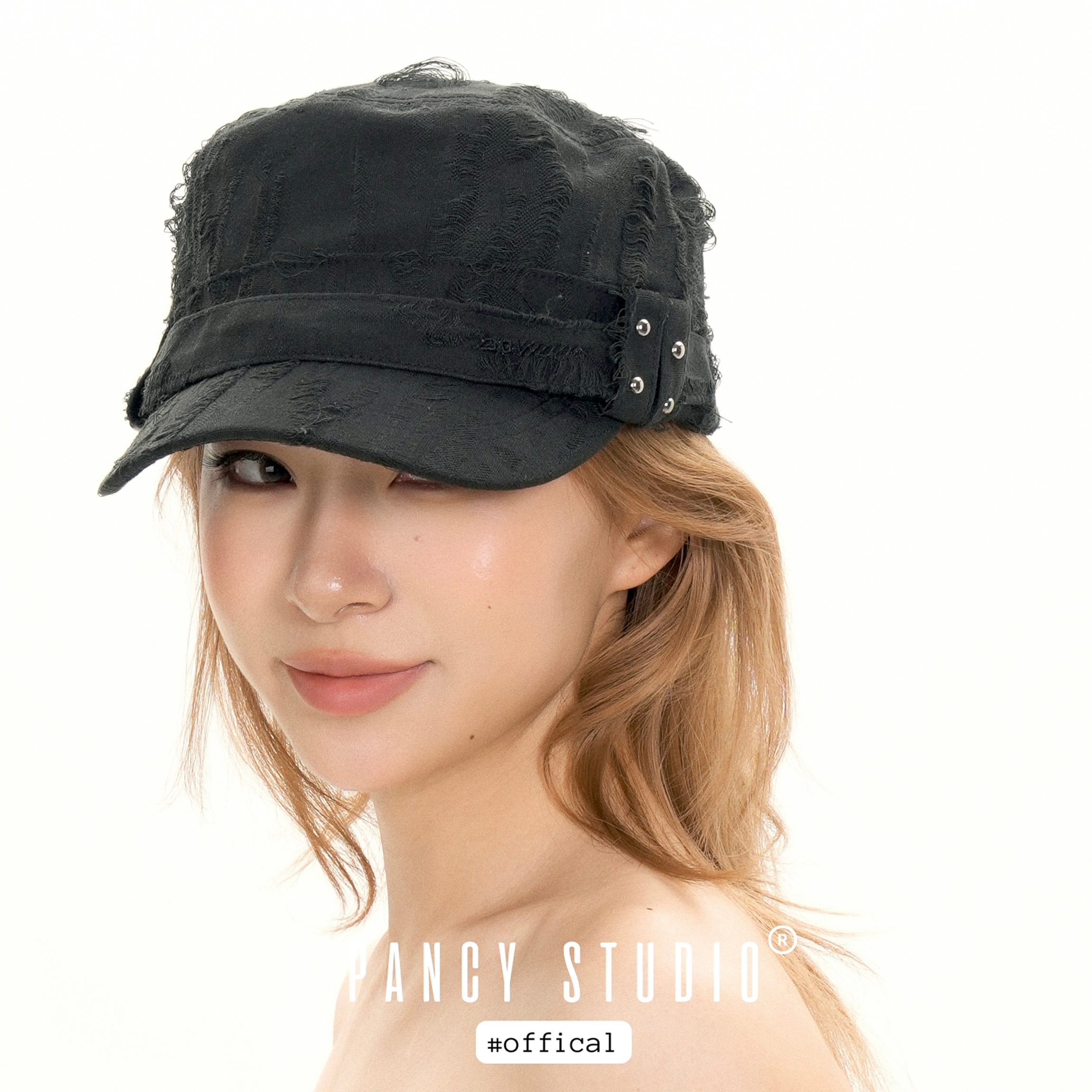 古早韩系流浪风破洞铆钉鸭舌帽