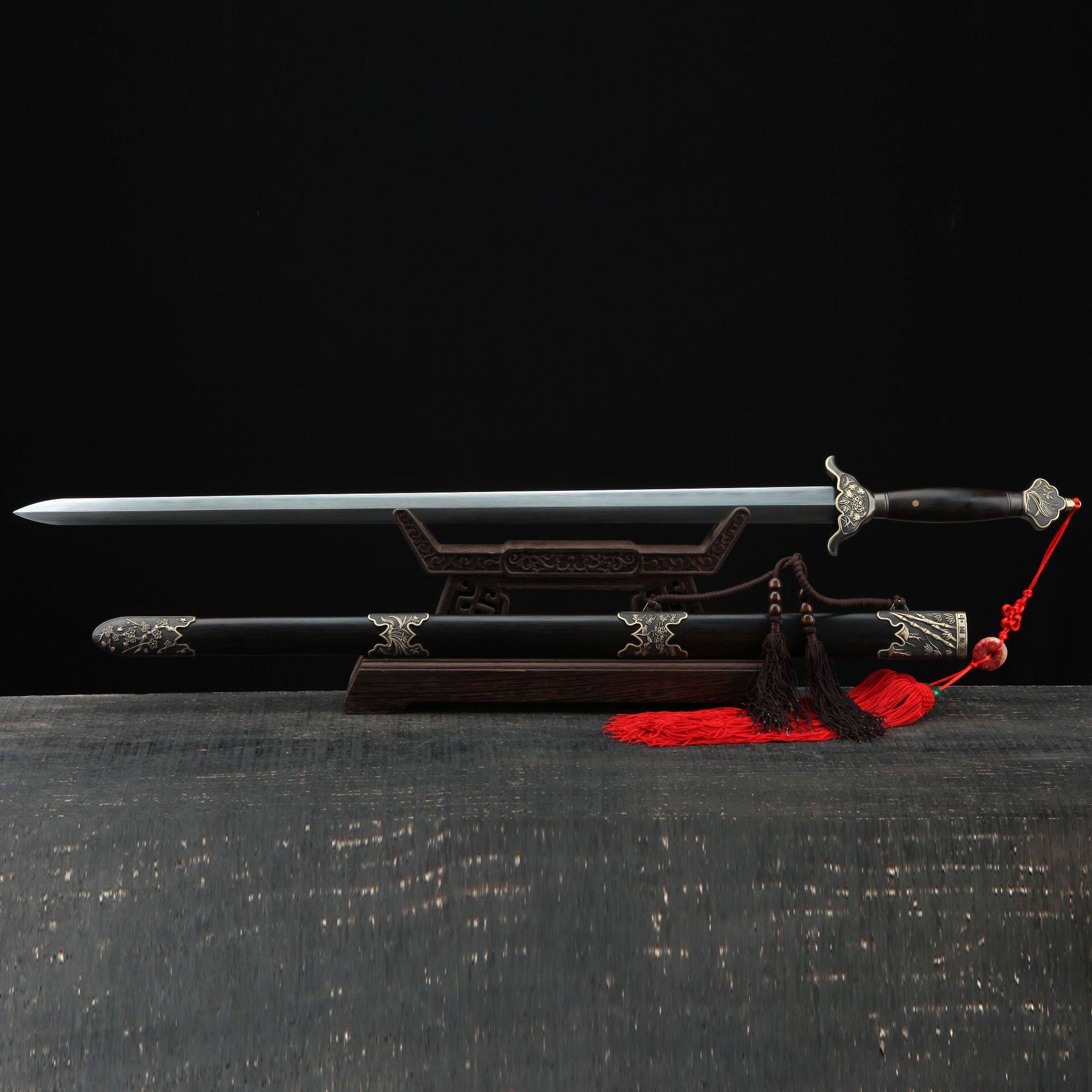 龙泉市刀剑黑檀木太极剑一体花纹钢晨练剑武术剑硬宝剑软剑未开刃