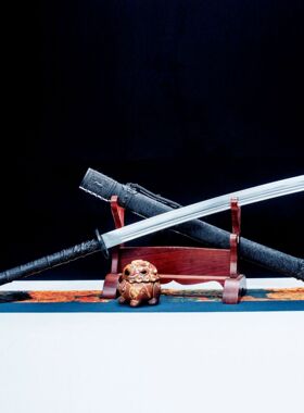 龙泉市刀剑高锰钢一体手工锻打