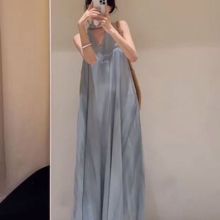 夏日绝美 韩式 韩系甜美挂脖V领连衣裙女2025夏季 新款 今年流行爆款