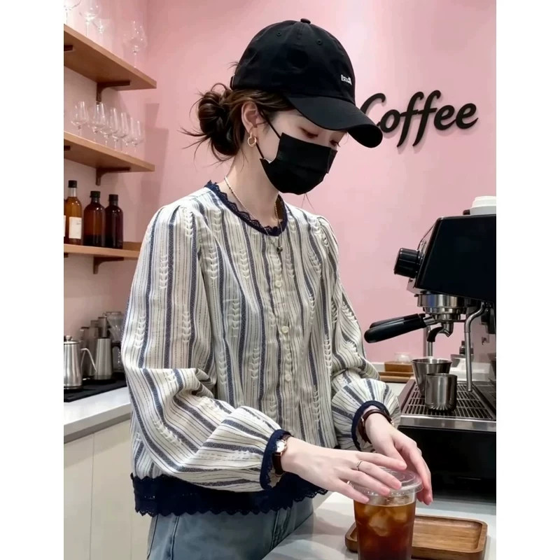 初秋穿搭衬衫巨好看修身外穿上衣女2026年新款高级感轻奢减龄洋气