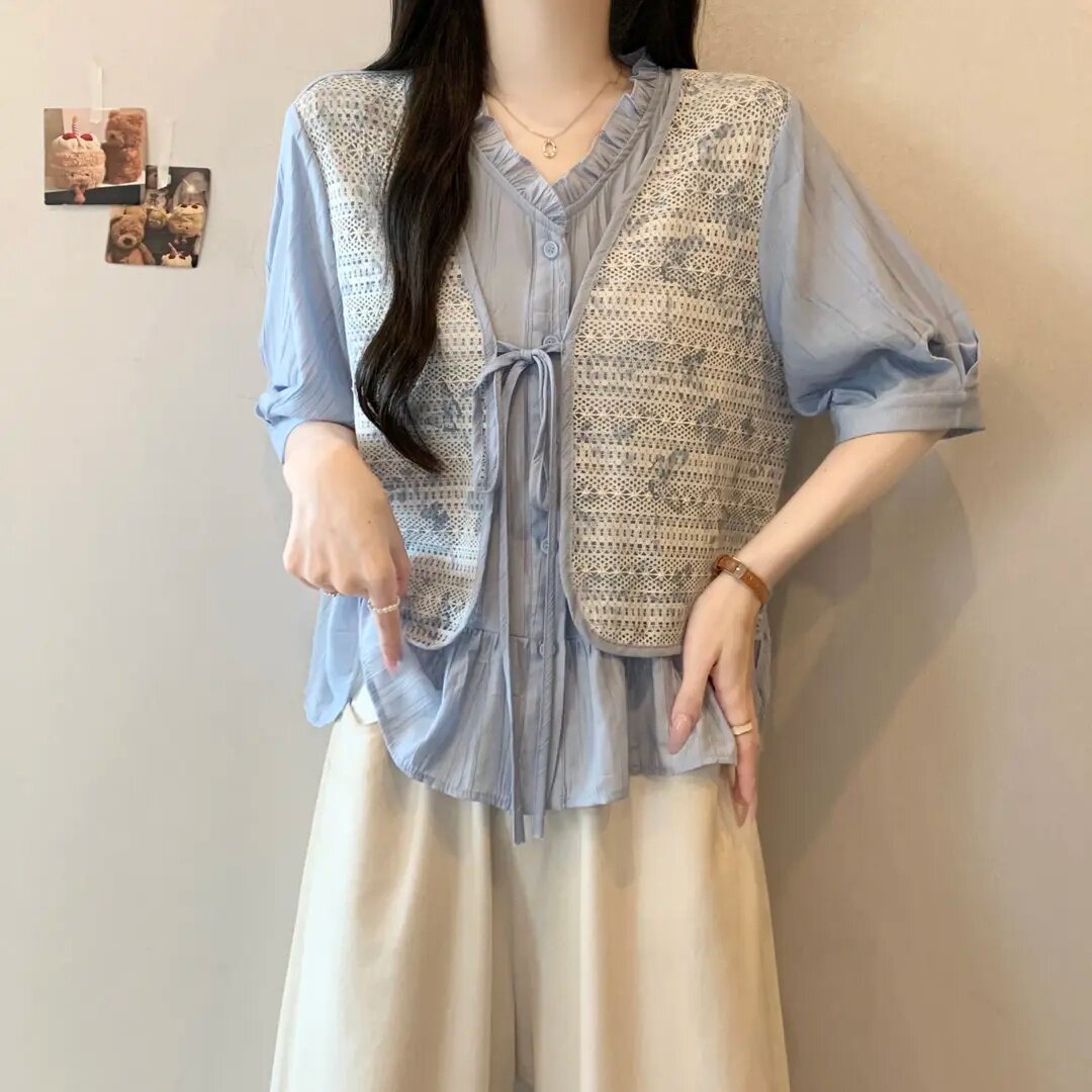 蕾丝拼接假两件木耳边衬衫女法式温柔风夏季新款显瘦减龄百搭上衣