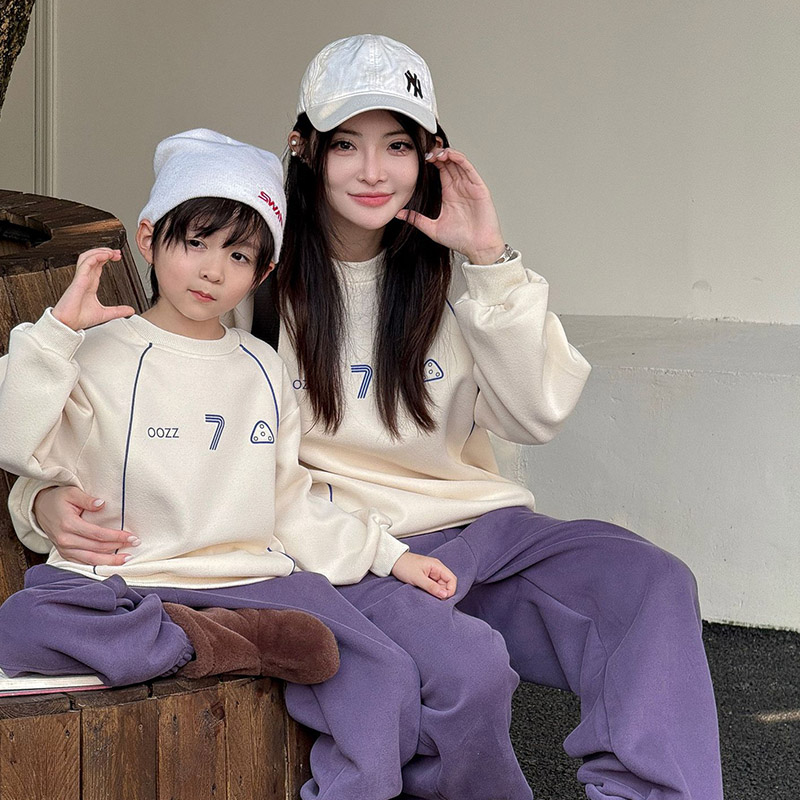 高端早秋亲子装潮牌卫衣一家三口秋季2025新款韩版炸街宽松母女装
