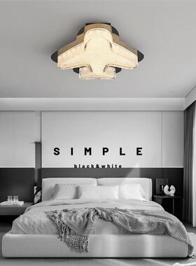 乔御意大利简约现代卧室吸顶灯创意卡通造型书房灯网红设计师