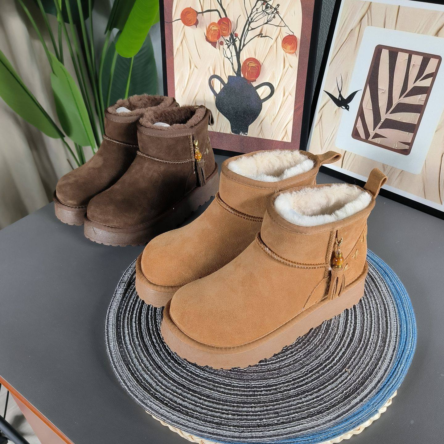 2025冬季新款厚底短靴女加绒加厚雪地靴棉靴保暖防滑棉鞋短筒靴子