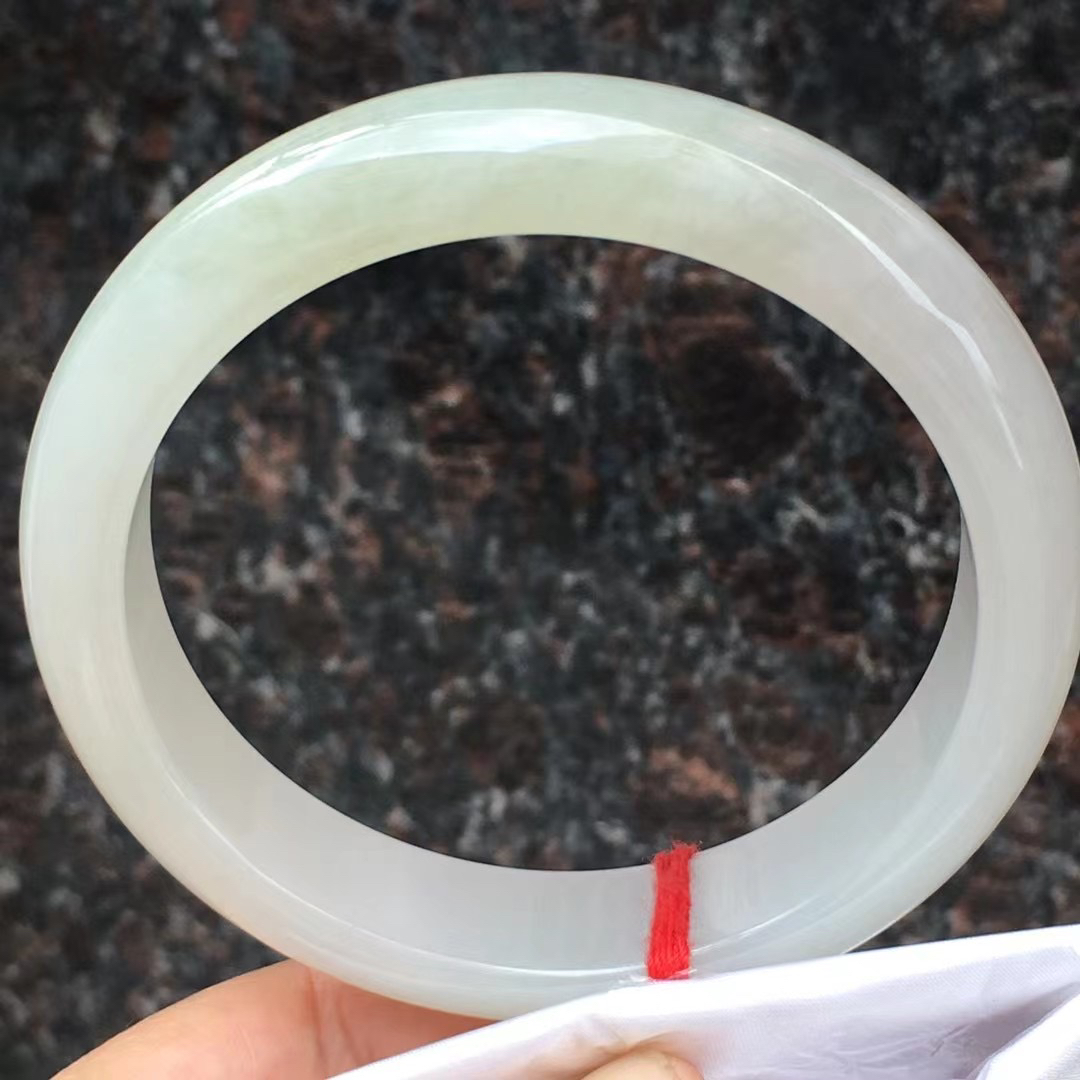 缅甸A货保真正品圈口65冰晴水宽版手镯大口径半山半水少女送礼