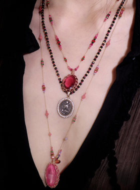 编织水晶多层叠戴宝石编绳项链