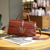 2026冬季 真皮斜挎手提小包高颜值头层牛皮宽肩带单肩休闲女包 新款