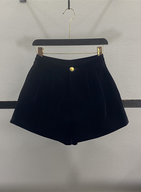 黑色休闲丝绒短裤女2025秋冬新款宽松显瘦加厚外穿A字阔腿裤靴裤