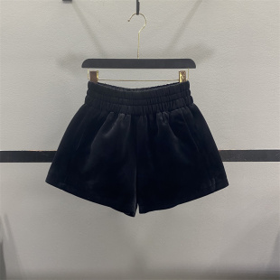 松紧腰加厚宽松显瘦A字休闲阔腿靴裤 黑色丝绒短裤 女2025秋冬新款