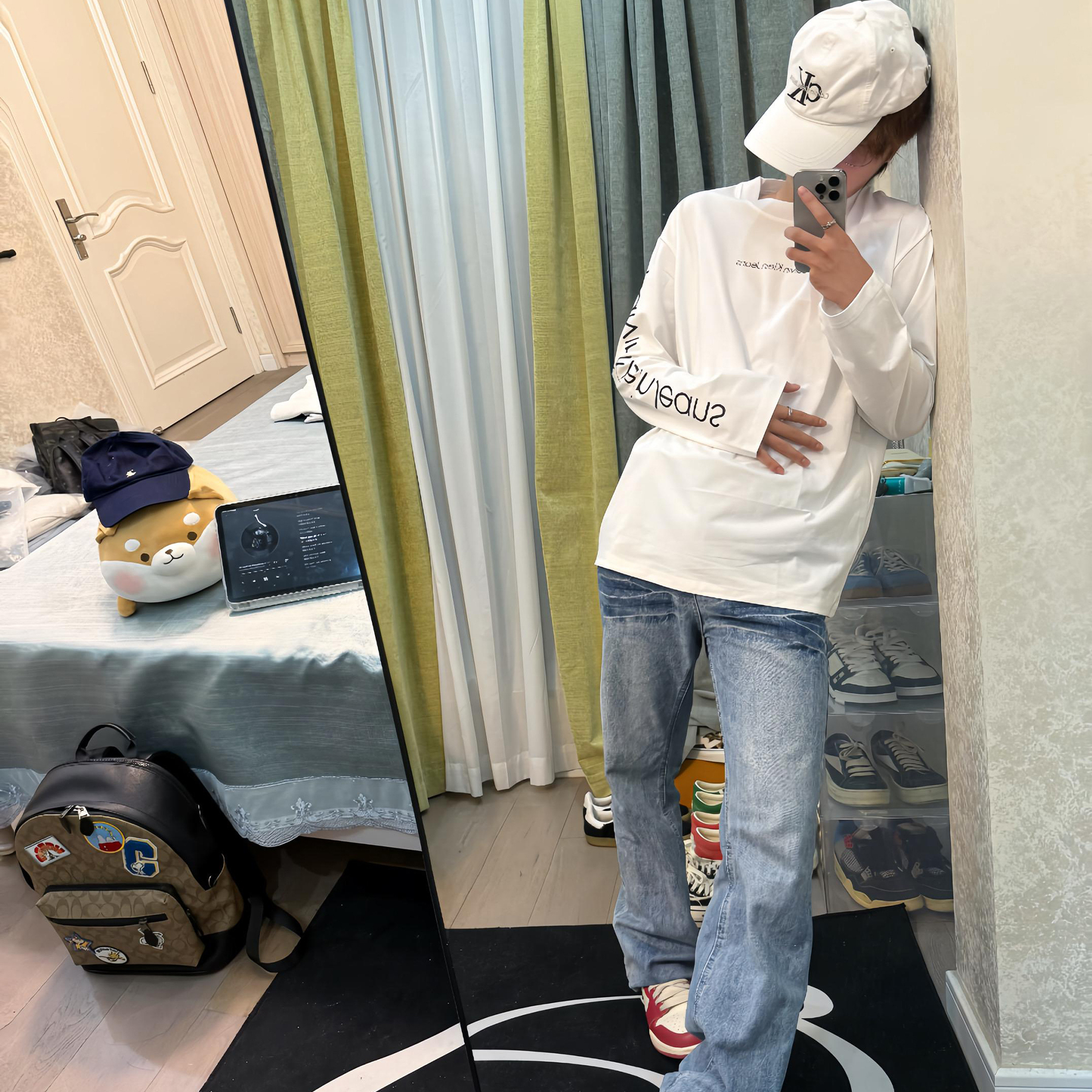 白色纯棉字母印花长袖T恤女秋季内搭宽松休闲情侣装纯棉高端上衣