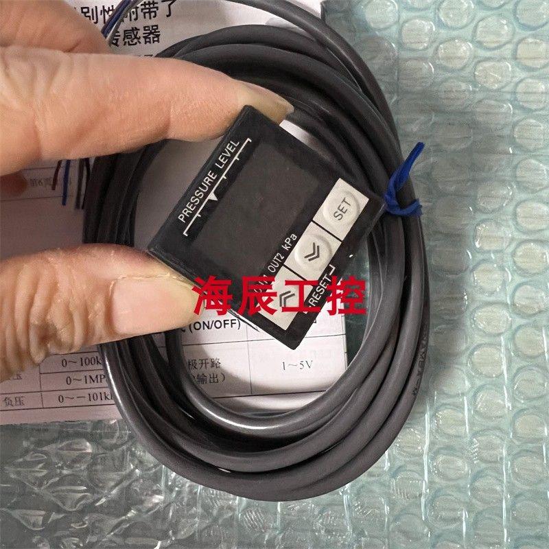 议价E8F2-B10C E8F2-A01C E8F2-ANOC E8F2-B10B 欧姆龙 全新 原装