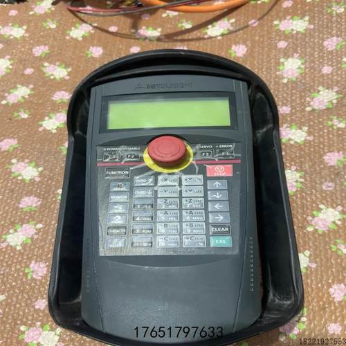 议价三菱示教器r33tb  hg1u-sb12jh-mk1382