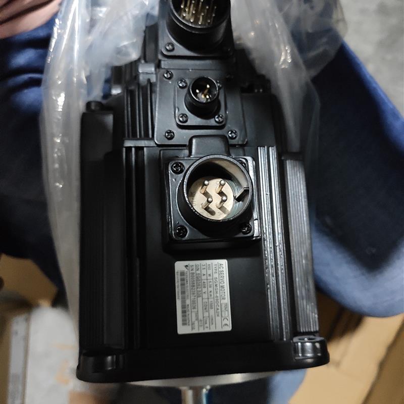 议价SGMGH-09DCA2H安川伺服 原装 质保一年 现货销售 欢迎