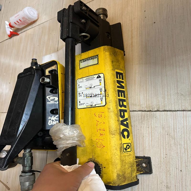 议价手动超高压液压泵,原产恩派克P802议价