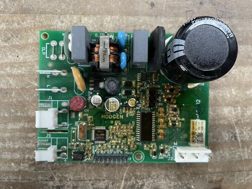 适用博伦博格Blomberg冰箱KSD402LGA VNX1113Y压缩机变频板驱动板