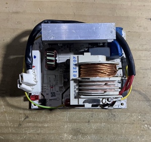 格兰仕微波炉G80F23CN3LV-C2(S7)变频板M6G900EC-2主板高压板电源